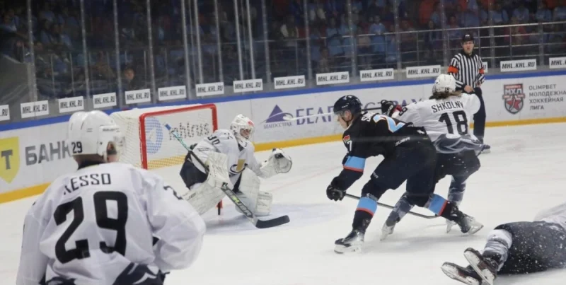 Тайфун - Динамо Шинник