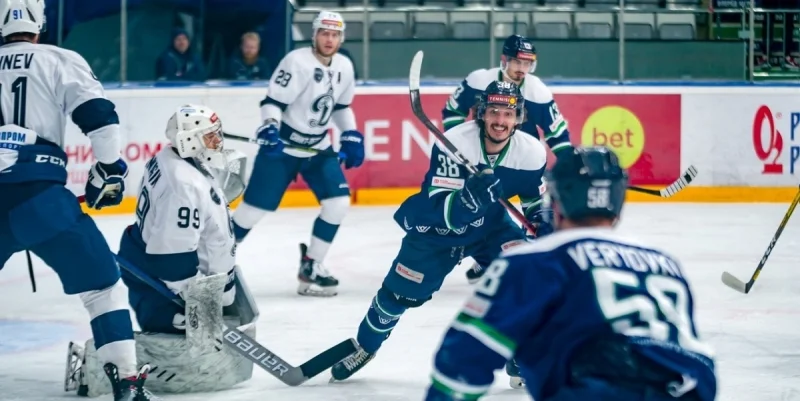 Югра - Динамо С-Пб Югра - Динамо С-Пб