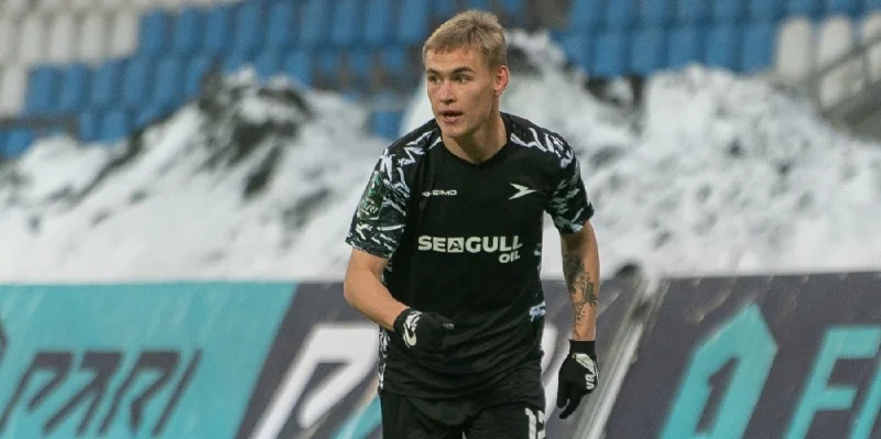 Чайка - Сокол Саратов