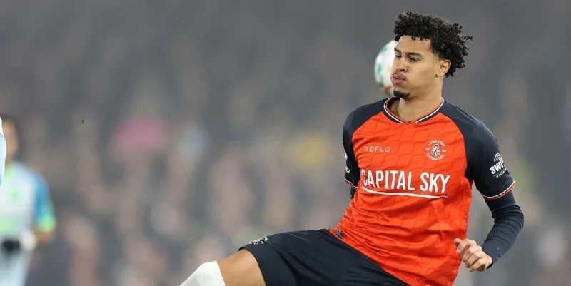 Донкастер - Лутон Таун