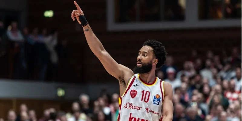 Ховентут - ТСК Вюрцбург