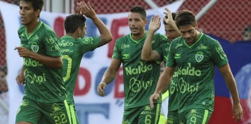 Сармиенто - Расинг