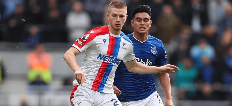 Кристал Пэлас - АЕК Ларнака