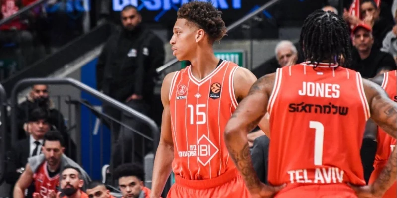 Хапоэль Т-А - Париж