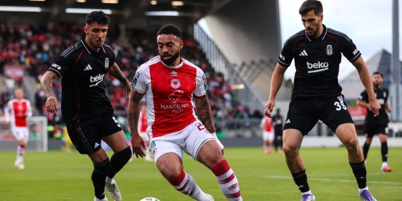 Сент-Патрикс - Дерри Сити