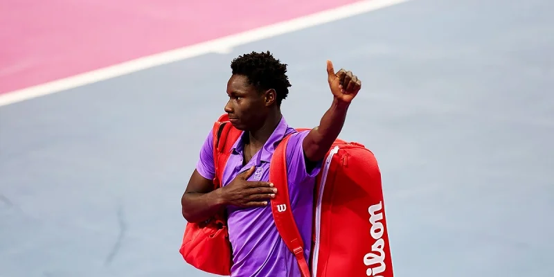 Моис Куаме - Закари Свайда