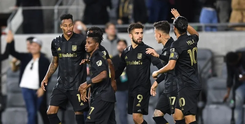 Остин - Лос-Анджелес Остин - Лос-Анджелес