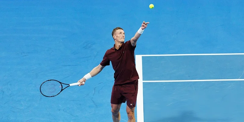 Итан Куинн - Иржи Лехечка