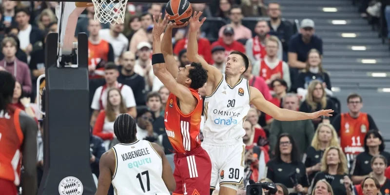 Дубай - Панатинаикос