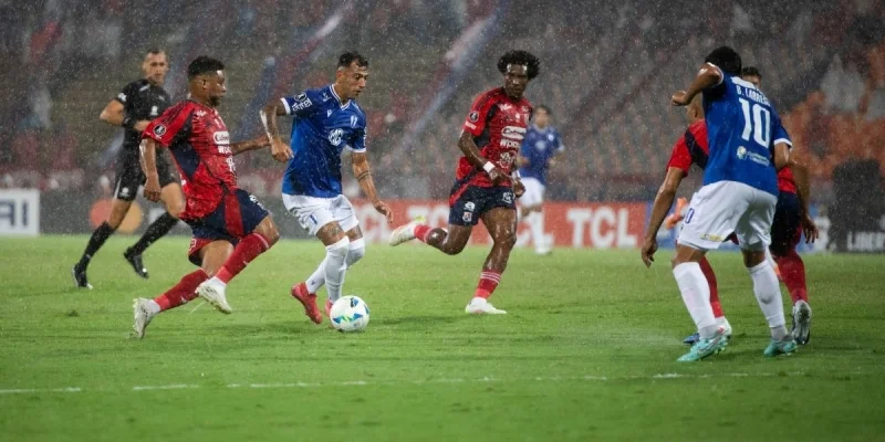 Серро - Хувентуд де лас Пиедрас