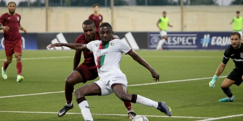 Гленторан - Линфилд Гленторан - Линфилд