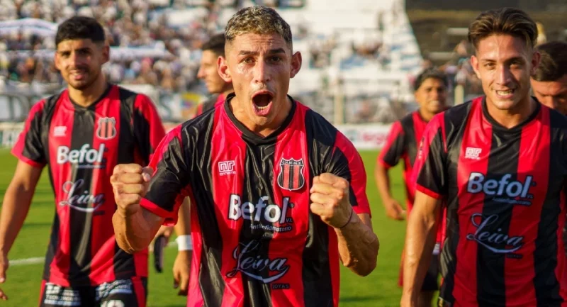 Дефенсорес де Бельграно - Атлетико Раф Дефенсорес де Бельграно - Атлетико Раф