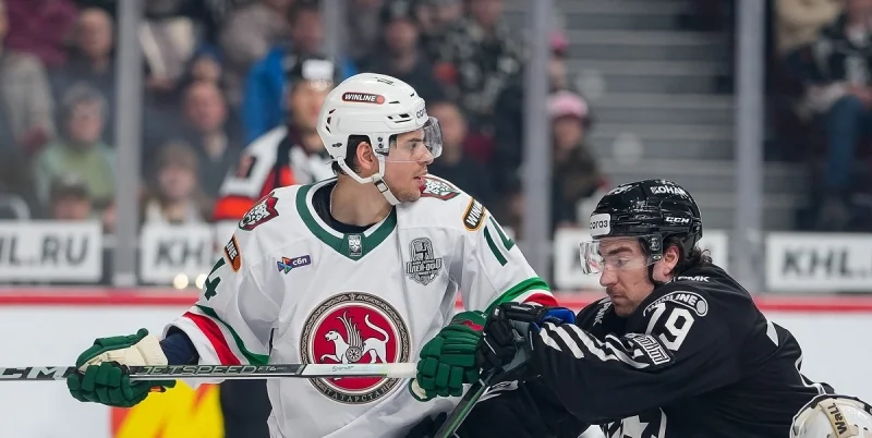 Ак Барс - Трактор Ак Барс - Трактор