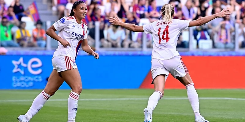 Лион (Ж) - Вольфсбург (Ж)