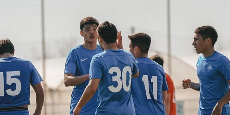 Хан-Тенгри - Каспий