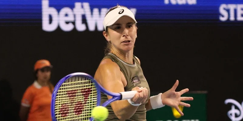 Сара Бейлек - Белинда Бенчич