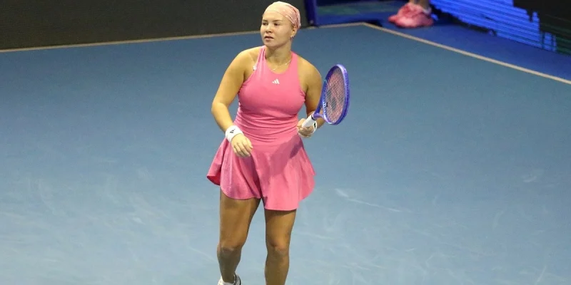 Лейла Фернандес - Диана Шнайдер