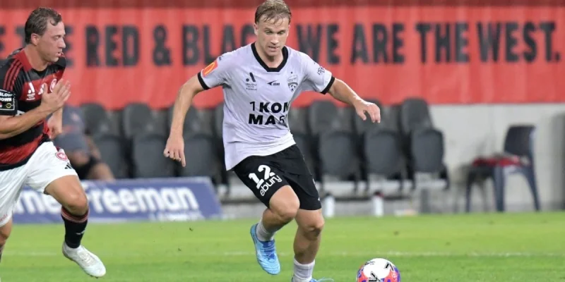 Аделаида Юнайтед - Окленд