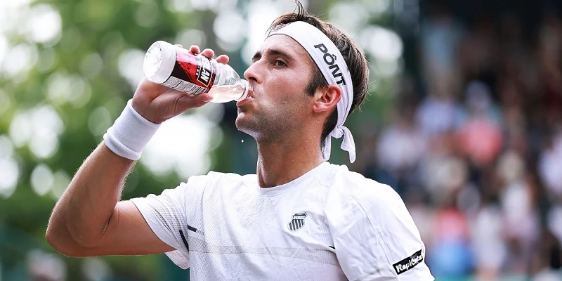 Томас Этчеверри - Томми Пол