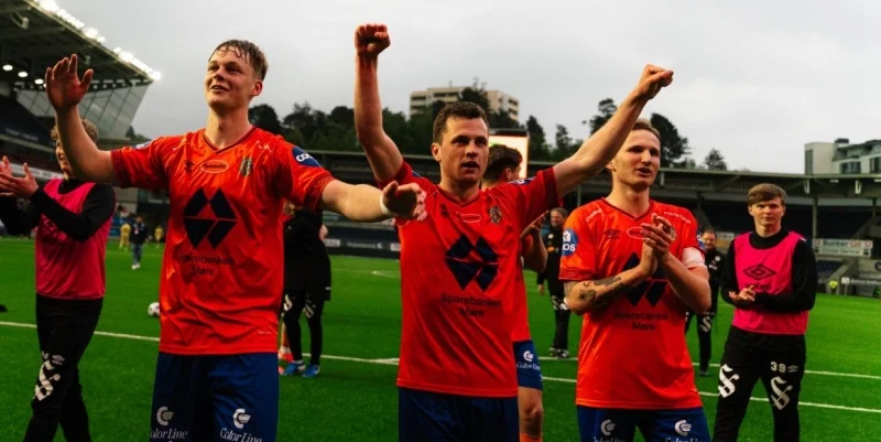 Олесунд - Фредрикстад