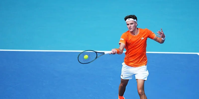 Якуб Меншик - Фабиан Марожан