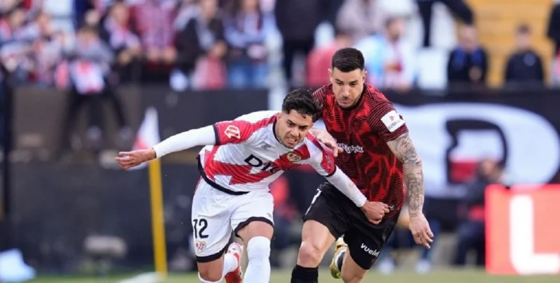 Райо Вальекано - АЕК Афины