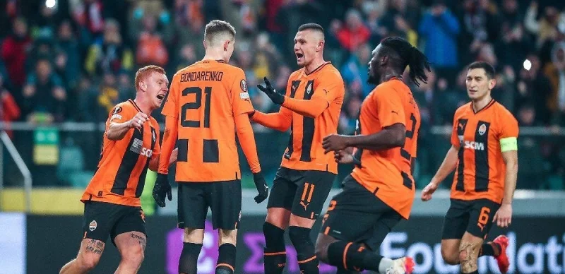 Шахтер Донецк - АЗ