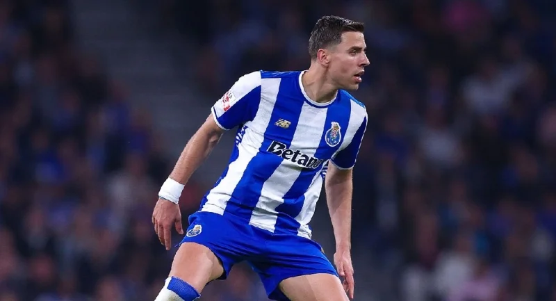 Порту - Ноттингем Форест