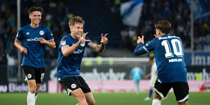 Карлсруэ - Арминия