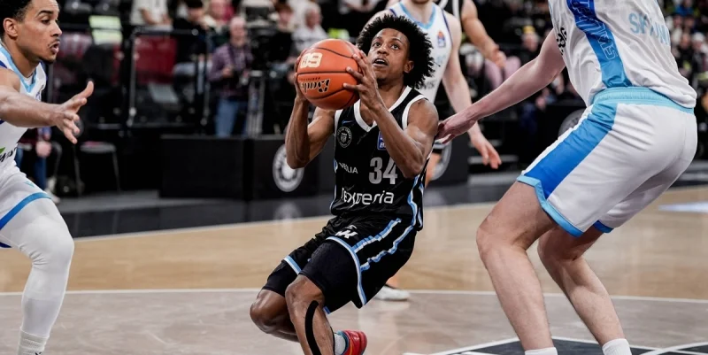 Мительдойче - Гамбург