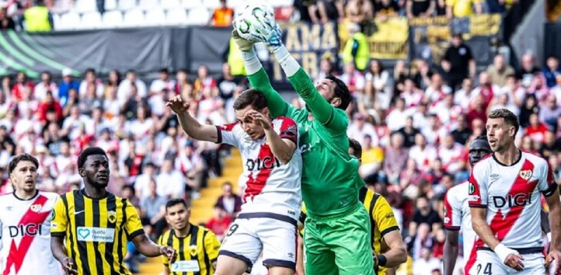 АЕК Афины - Райо Вальекано