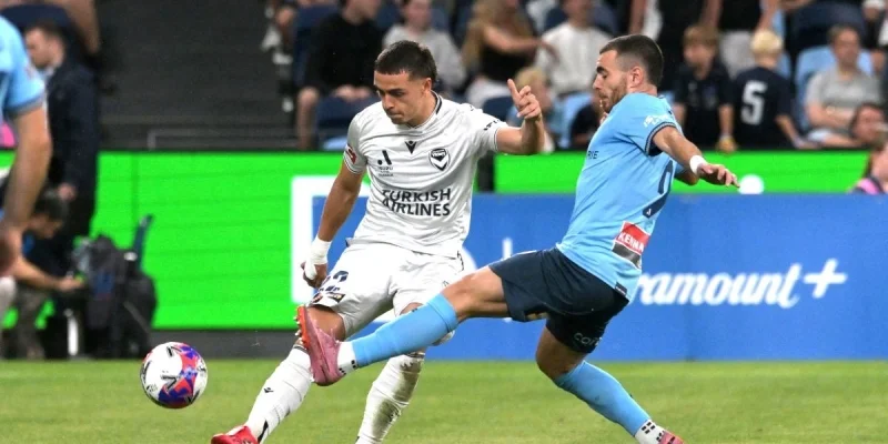 Мельбурн Виктори - Ньюкасл Джетс