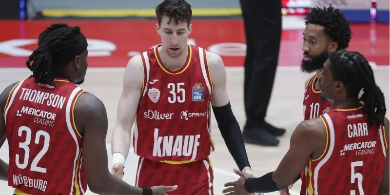 ТСК Вюрцбург - Скайлайнерс ТСК Вюрцбург - Скайлайнерс