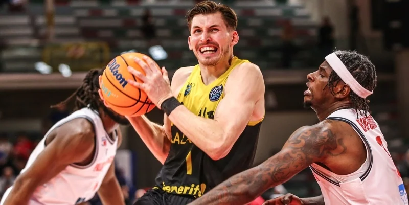 Реал М - Тенерифе Реал М - Тенерифе