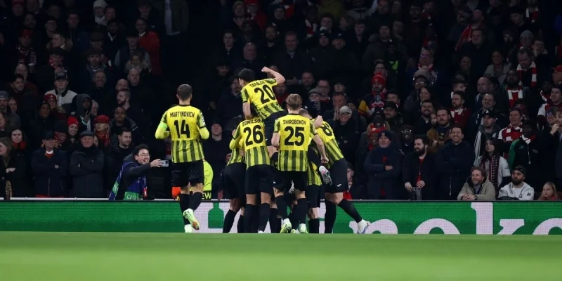 Кайсар - Кайрат Кайсар - Кайрат