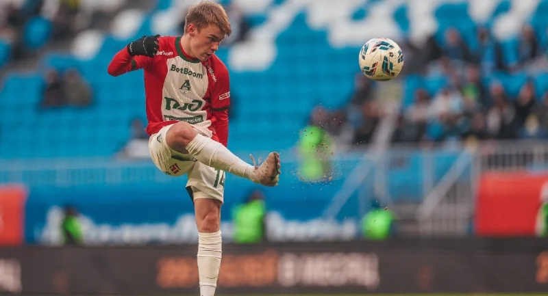 Локомотив - Динамо М