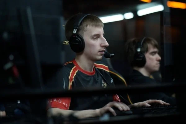 Team Empire - Team Empire -