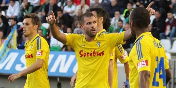 «Кадис» - «Севилья ІІ» «Кадис» - «Севилья ІІ»