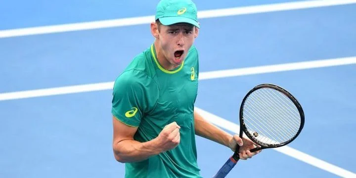  - Алекс Де Минаур