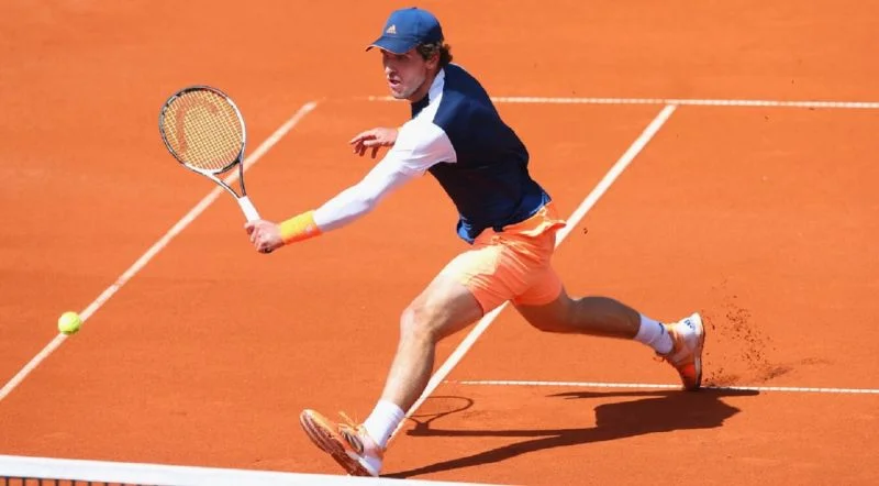 Миша Зверев - Малек Жазири