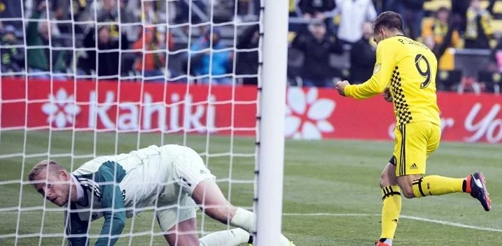 - Коламбус - Коламбус