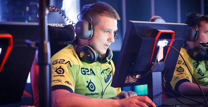 Na'Vi - Fnatic Na'Vi - Fnatic
