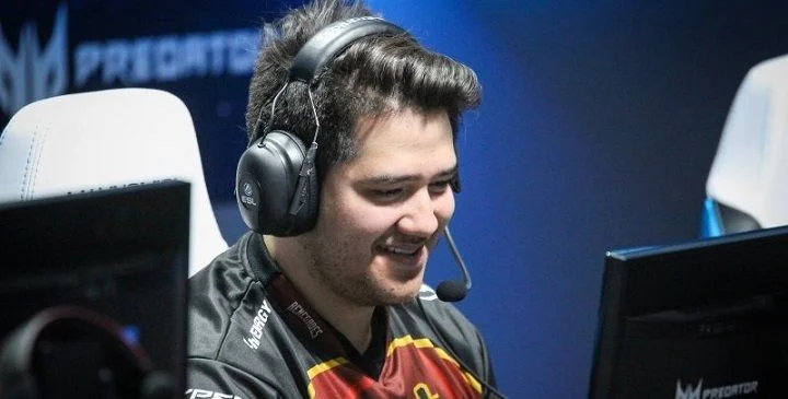 Renegades - TyLoo Renegades - TyLoo