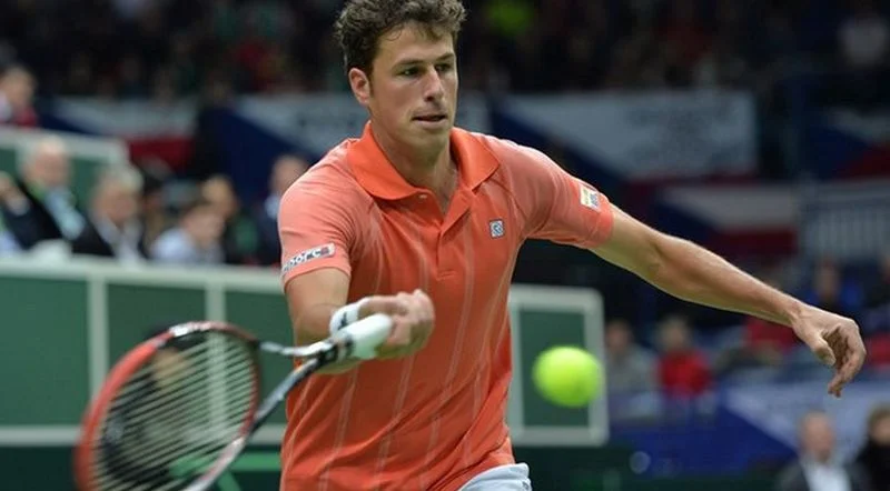 - Денис Шаповалов - Денис Шаповалов