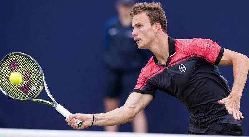 Фрэнсис Тиафо - Мартон Фучович