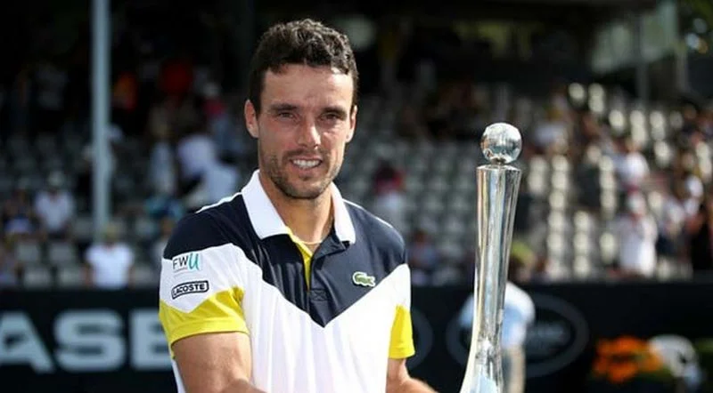  - Денис Истомин