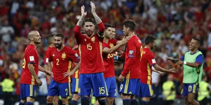 Прогноз на матч Португалия – Испания (15 июня)