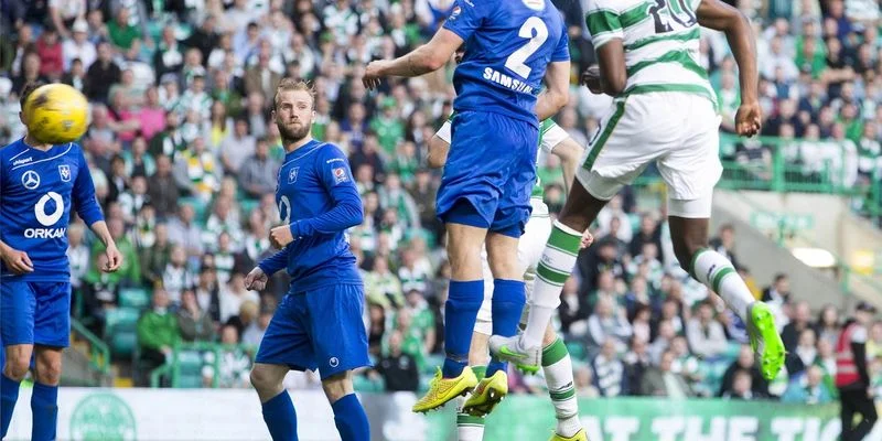 Акурейри - Стярнан