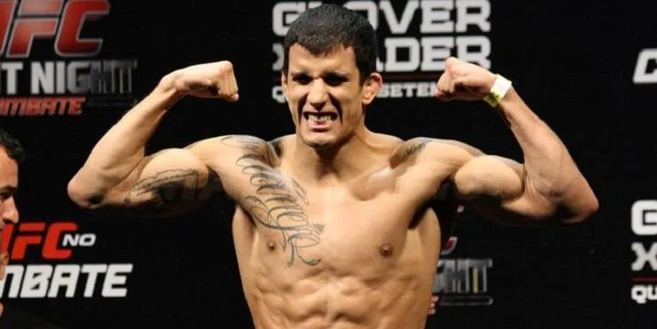 - Сонг Ядонг - Сонг Ядонг