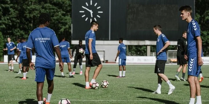 Стумбрас - Аполлон